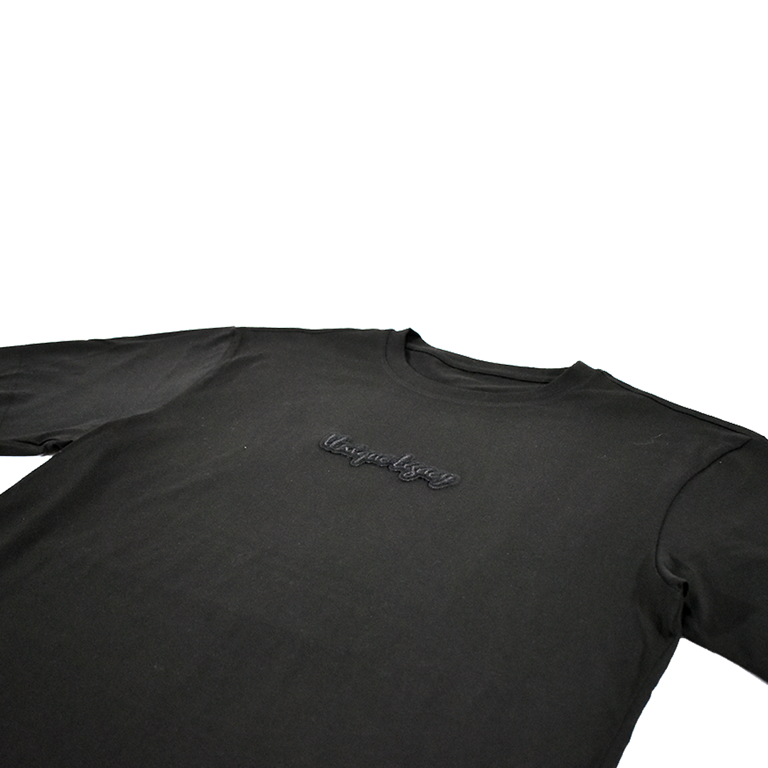 SIGNATURE Chenille Logo TEE